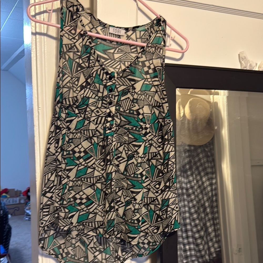 Tobi Black and Green Geometric Women's Top
